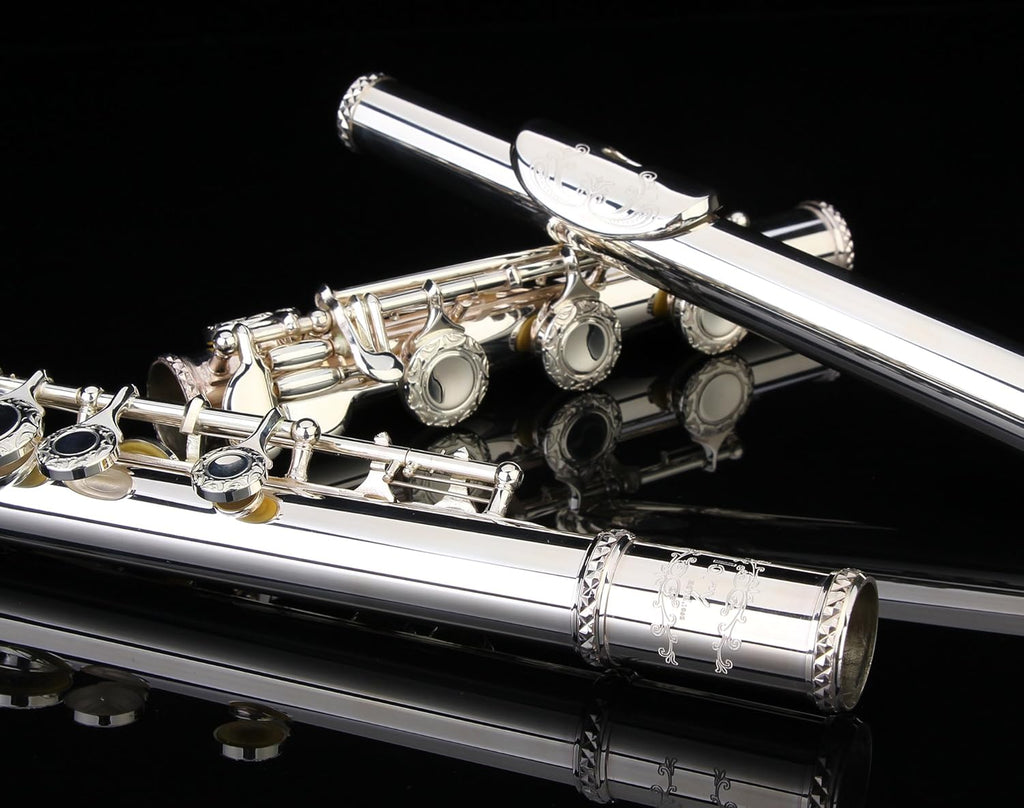 Hand Engraved Silver Plated 17 Hole C Flute with Case M236067