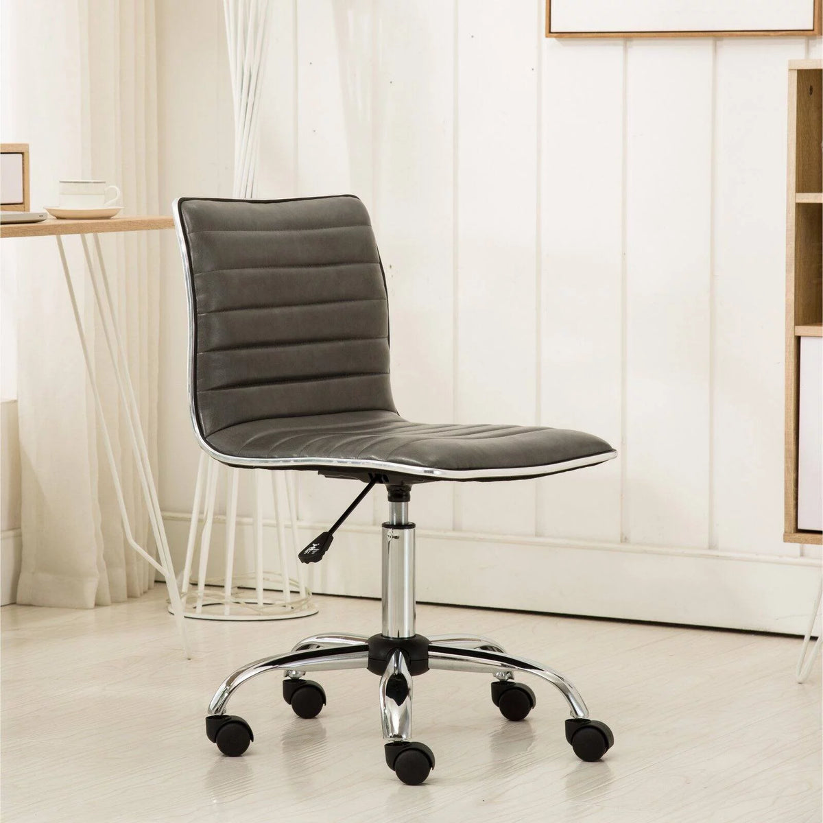 White Adjustable Air Lift Office Chair Z391021