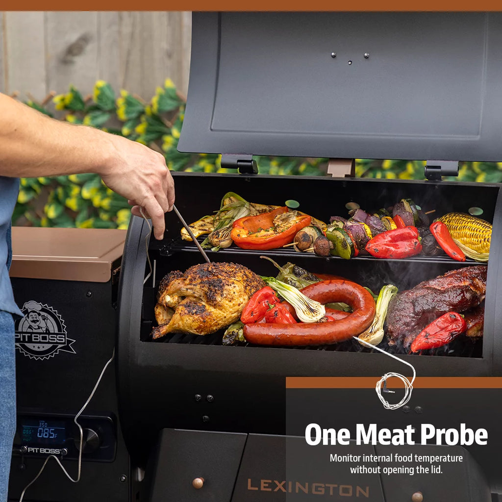 500 Sq in Wood Fired Pellet Grill and Smoker I992