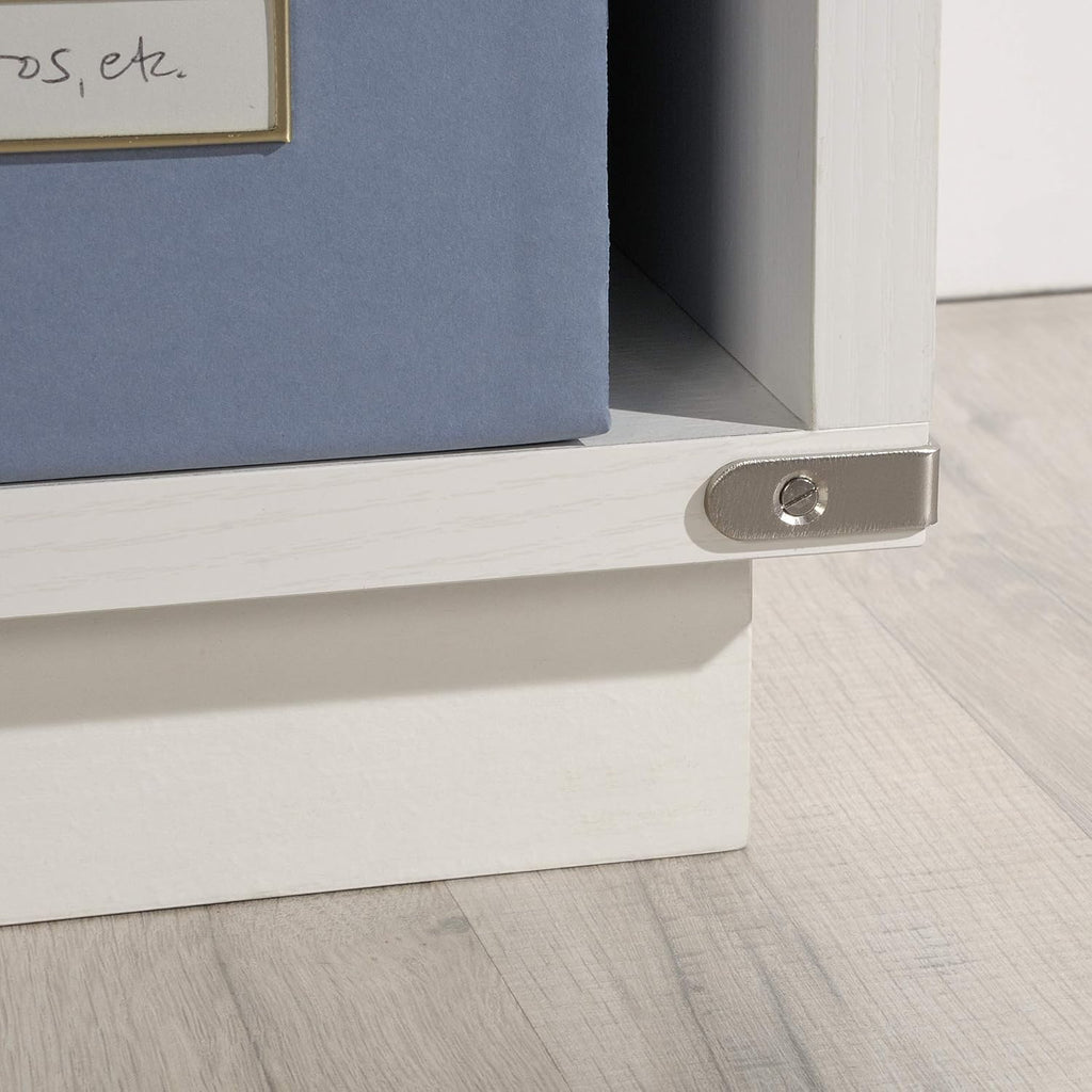 Pearl Oak Bookcase L59988