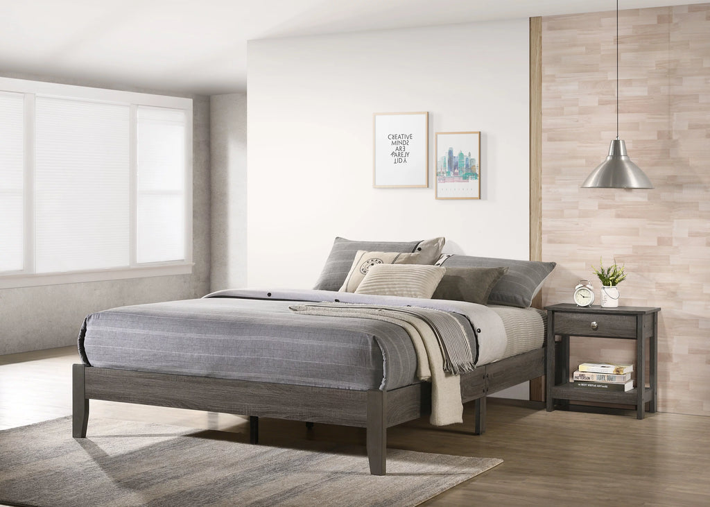 3pc King Size Platform Bed and Nightstand Set Gray Wooden K8782